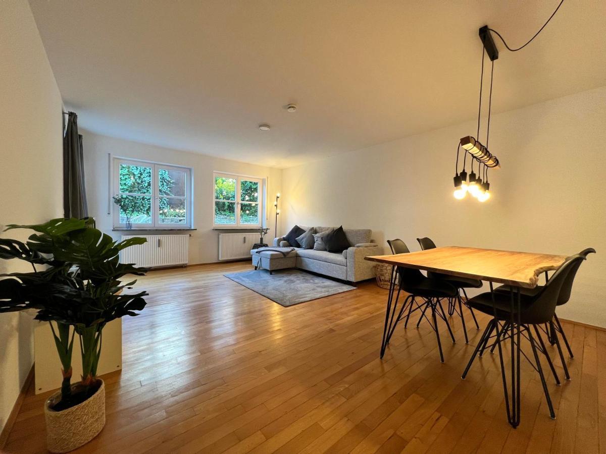 Lo Apartment